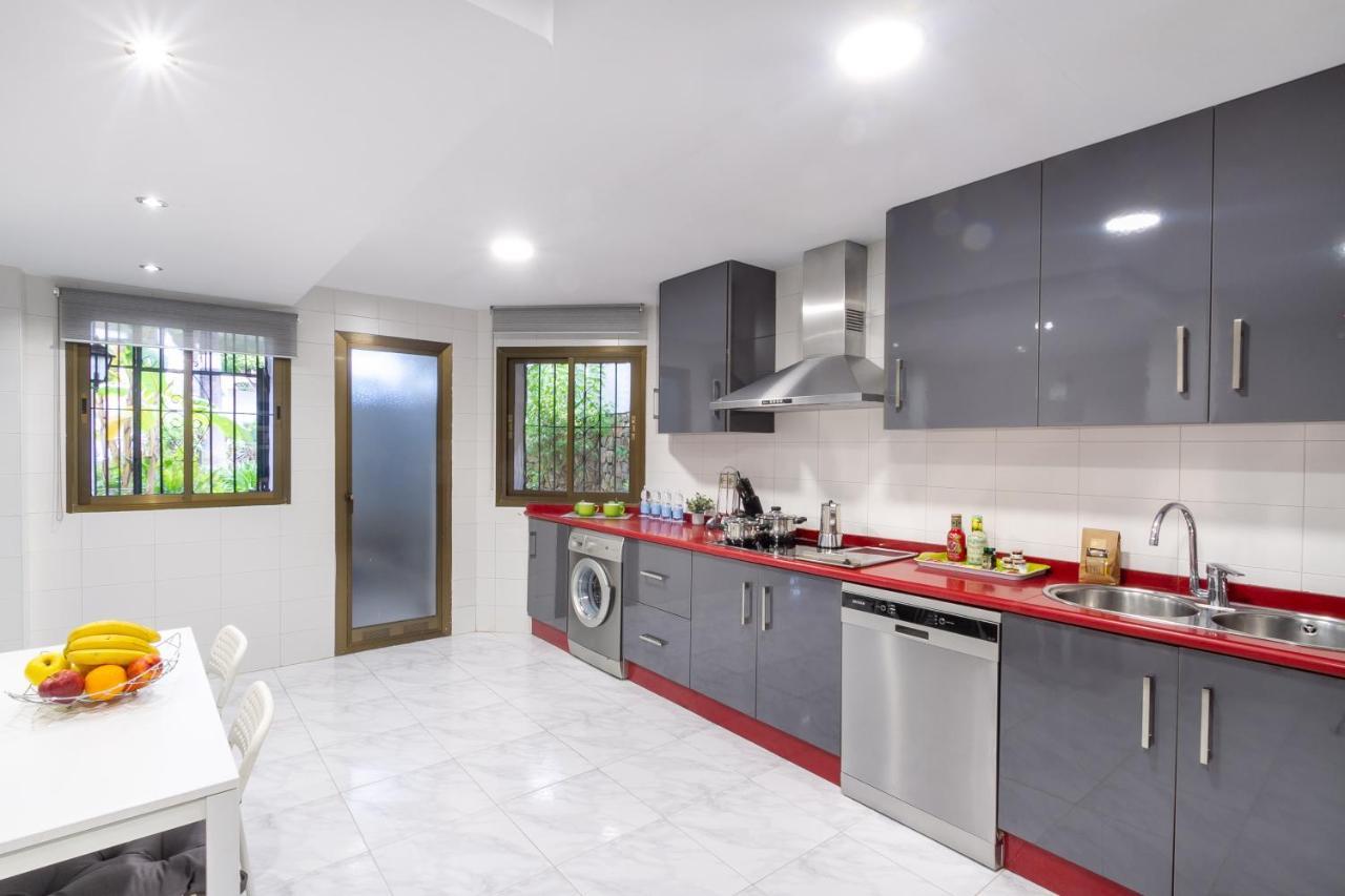 Marbella Banus Suites - Golden Beach Marbella Suite Esterno foto