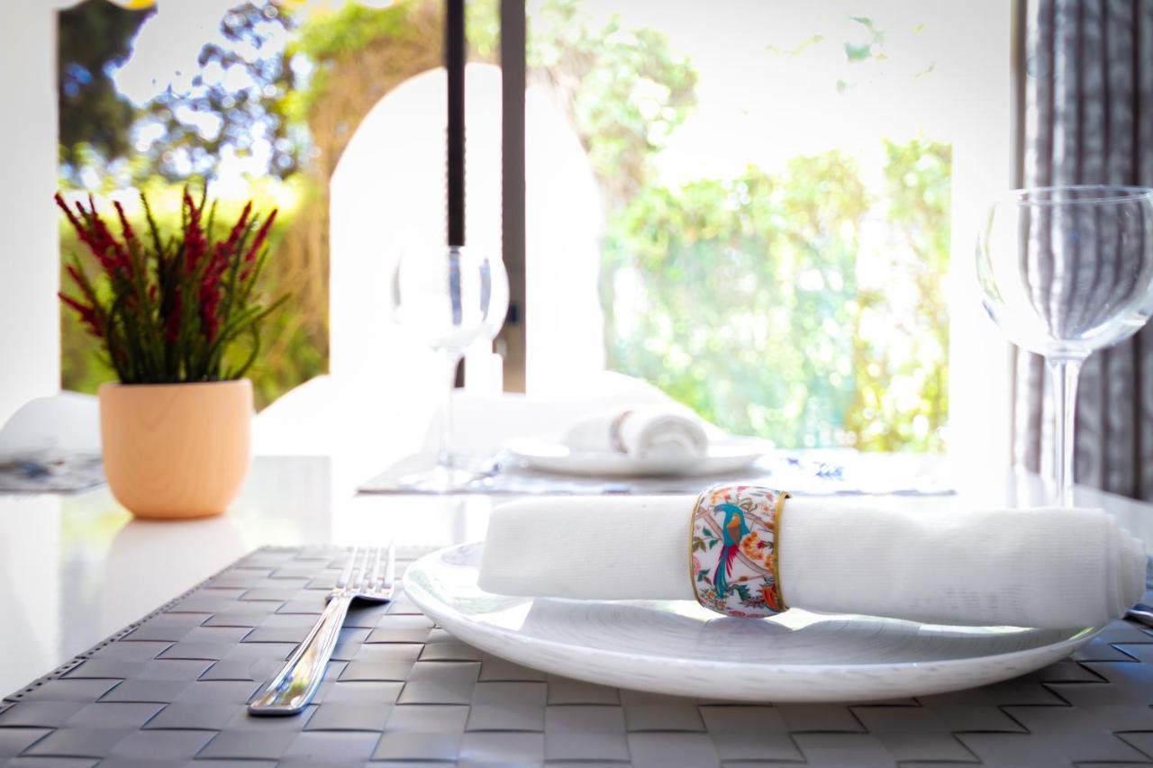 Marbella Banus Suites - Golden Beach Marbella Suite Esterno foto